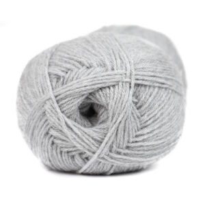 Dove – Vintage Baby 4 ply